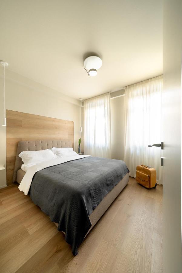 Casa Da Anna, Centro Storico Alloggio Di Design, Con Parcheggio Alba  Luaran gambar