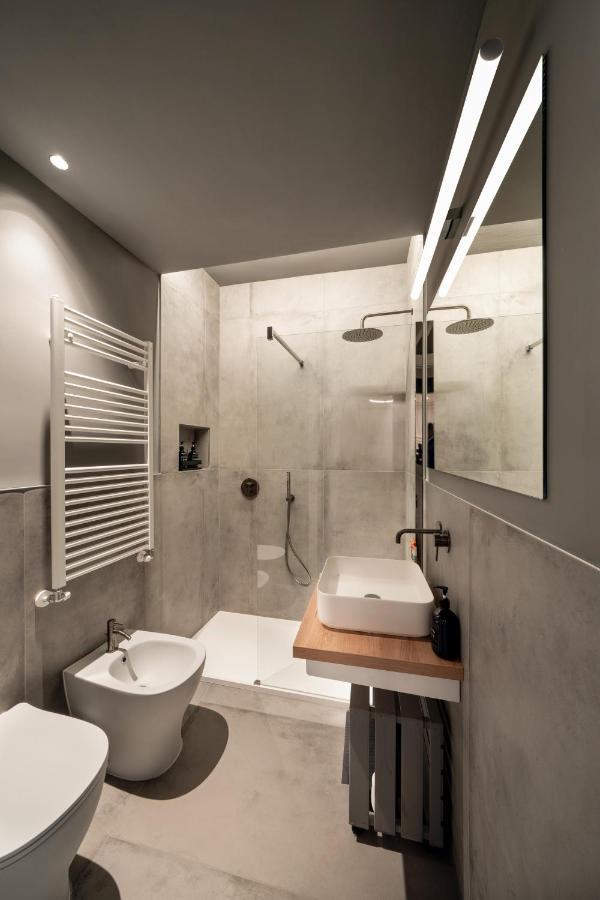 Casa Da Anna, Centro Storico Alloggio Di Design, Con Parcheggio Alba  Luaran gambar