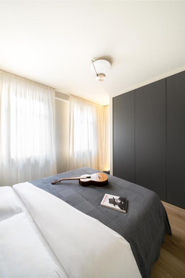 Casa Da Anna, Centro Storico Alloggio Di Design, Con Parcheggio Alba  Luaran gambar