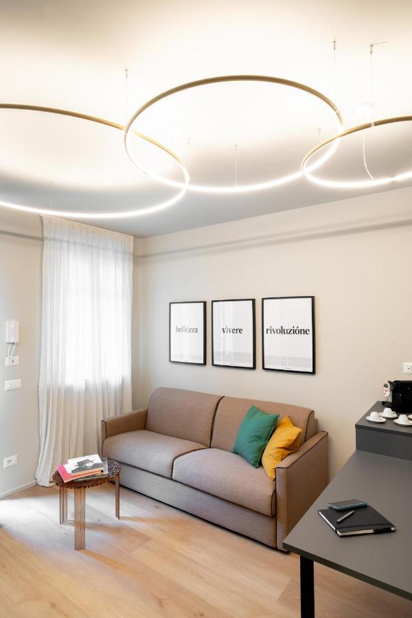 Casa Da Anna, Centro Storico Alloggio Di Design, Con Parcheggio Alba  Luaran gambar