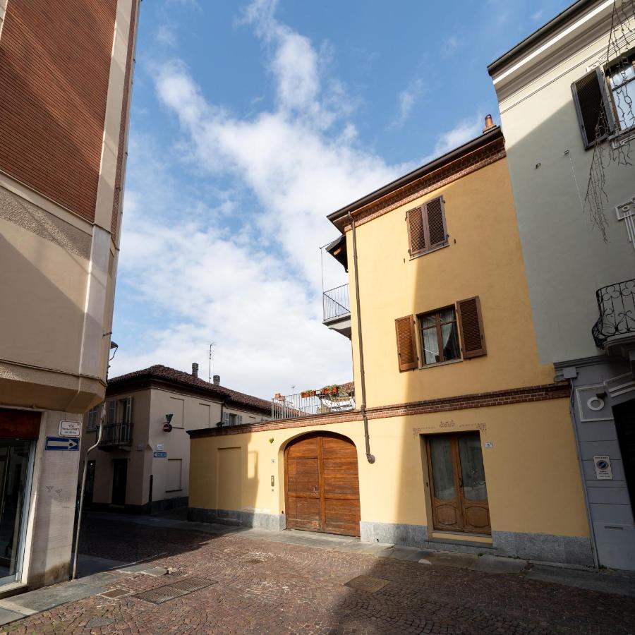 Casa Da Anna, Centro Storico Alloggio Di Design, Con Parcheggio Alba  Luaran gambar